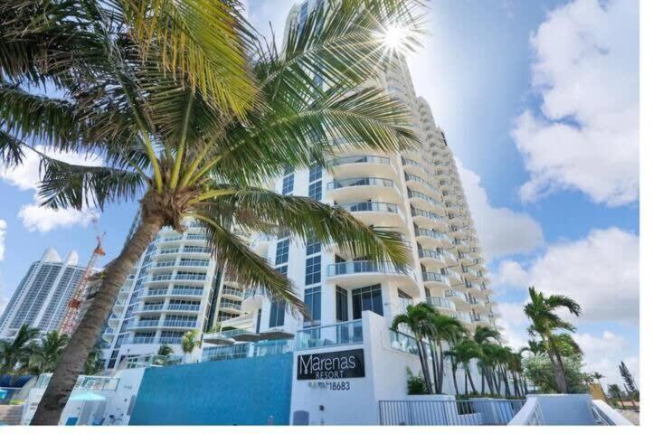 Beachfront Resort Pool Ocean View Balcony Gym Aventura Exterior photo